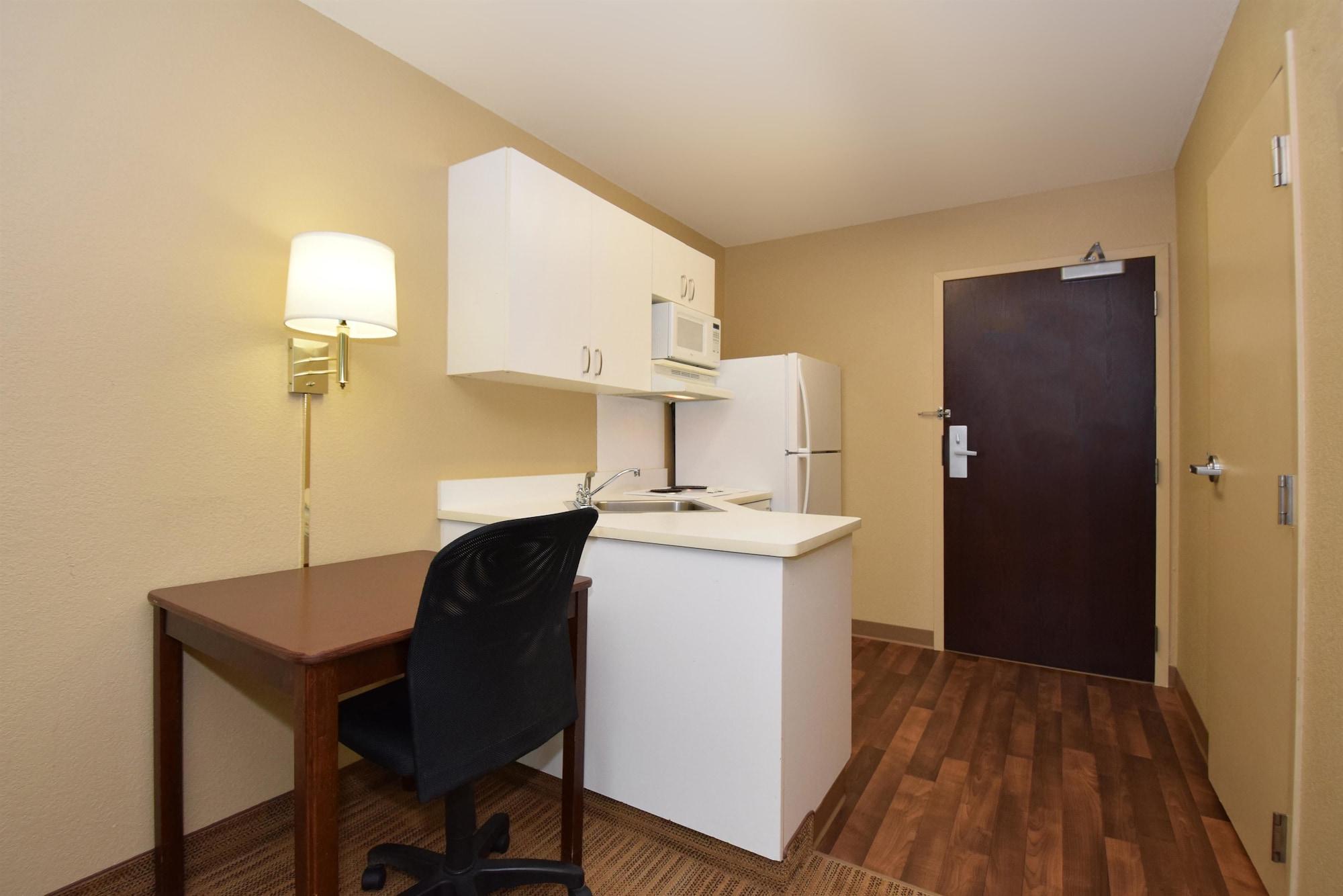 Extended Stay America Select Suites - Orlando - Conven Ctr - Sports Complex Williamsburg Eksteriør bilde